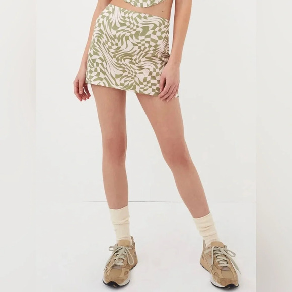 NWT For Love & Lemons Aiko Mini Skirt Green Size Small - Picture 2 of 10